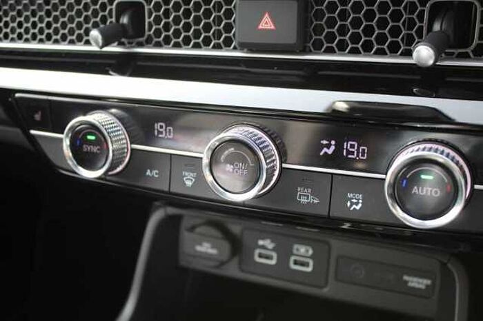 Honda Civic Hybrid 2.0 eHEV Advance 5dr CVT 