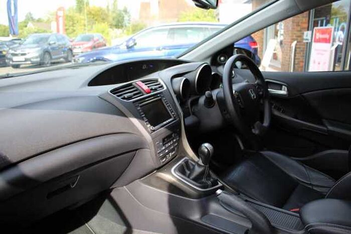 Honda Civic 1.8 i-VTEC SR 5-Door 