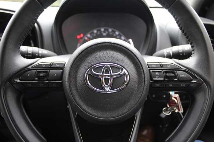 Toyota Aygo X 1.0 VVT-i (71bhp) Pure 