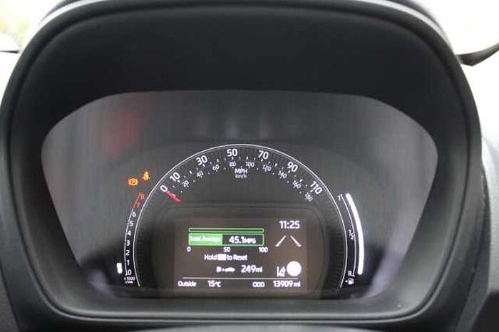 Toyota Aygo X 1.0 VVT-i (71bhp) Pure 