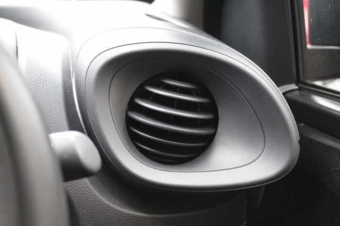 Toyota Aygo X 1.0 VVT-i (71bhp) Pure 