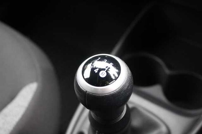 Toyota Aygo X 1.0 VVT-i (71bhp) Pure 