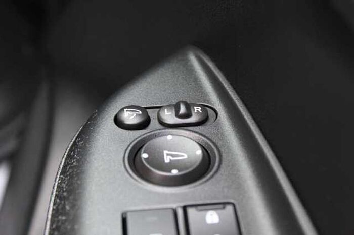 Honda Jazz 1.3 i-VTEC SE Navi 5-Door 