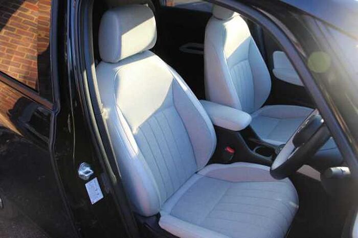 Honda Jazz Hybrid 1.5 i-MMD (107ps) EX 