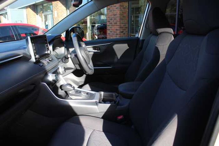 Toyota RAV4 2.5 VVT-i Hybrid Design 5dr CVT 2WD 