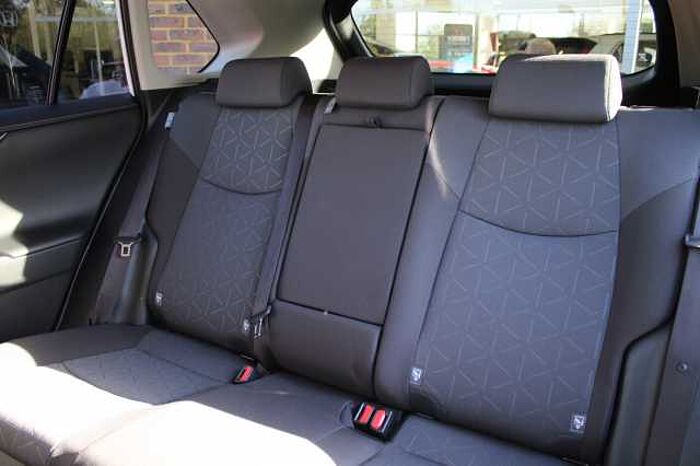 Toyota RAV4 2.5 VVT-i Hybrid Design 5dr CVT 2WD 