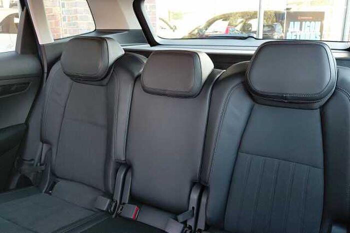 SKODA Karoq 1.5 TSI SE L 5dr DSG 