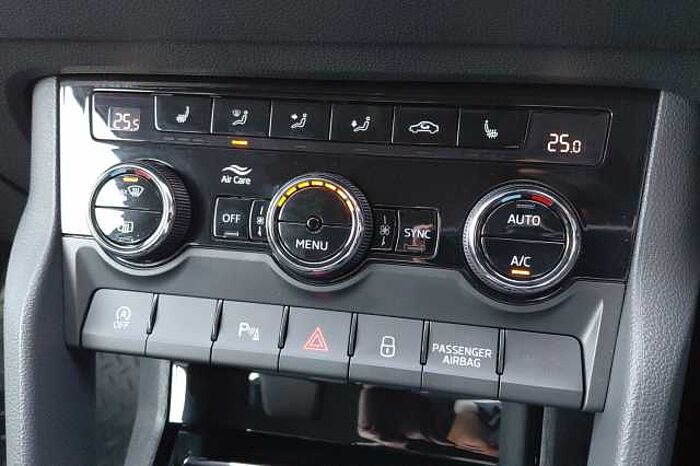 SKODA Karoq 1.5 TSI SE L 5dr DSG 