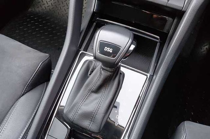 SKODA Karoq 1.5 TSI SE L 5dr DSG 