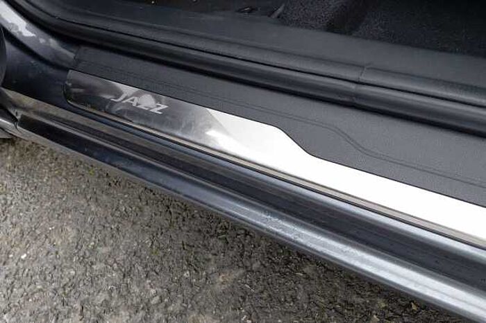 Honda Jazz 1.3 i-VTEC SE 5dr CVT 