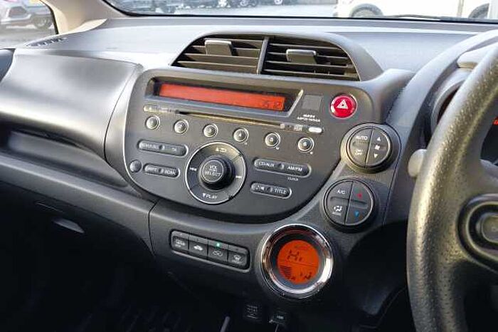 Honda Jazz 1.4 i-VTEC ES Plus 5dr CVT 