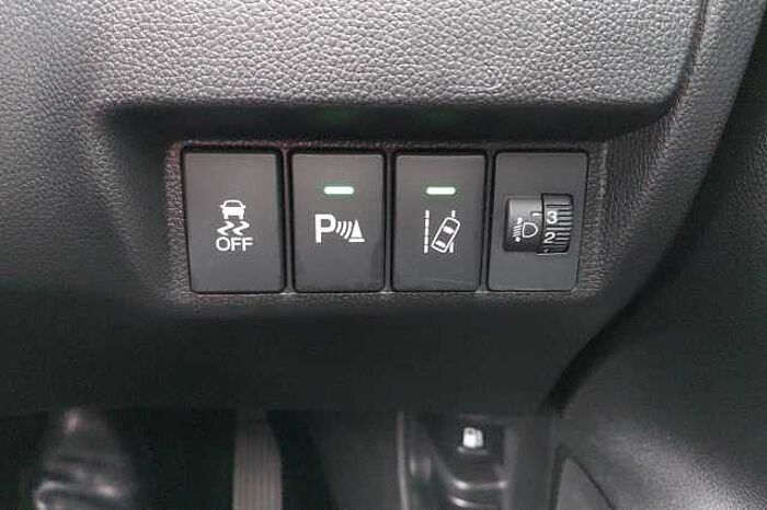 Honda Jazz 1.3 i-VTEC SE 5dr CVT 