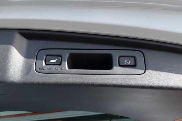 Honda CR-V e:PHEV 2.0 ePHEV Advance Tech 5dr eCVT 