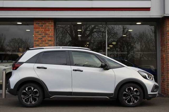 Honda Jazz Hybrid 1.5 i-MMD (122ps) Crosstar Advance eCVT 