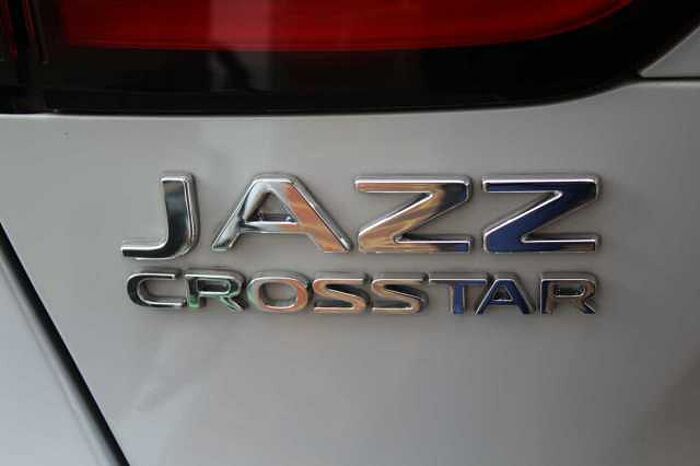 Honda Jazz Hybrid 1.5 i-MMD (122ps) Crosstar Advance eCVT 