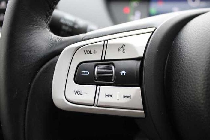 Honda Jazz Hybrid 1.5 i-MMD (122ps) Crosstar Advance eCVT 