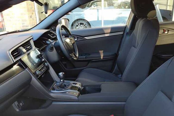 Honda Civic 1.0 VTEC Turbo 126 SR 5dr 