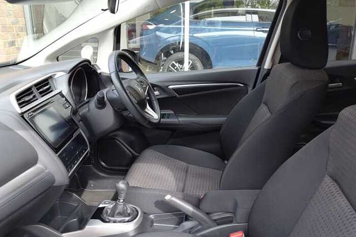 Honda Jazz 1.3 i-VTEC EX Navi 5dr 