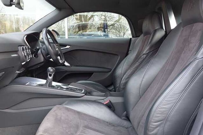Audi TT Roadster 2.0T FSI S Line 2dr 