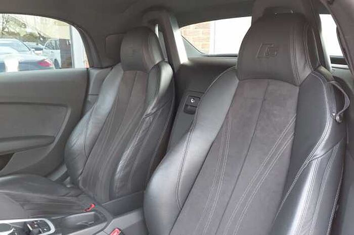 Audi TT Roadster 2.0T FSI S Line 2dr 