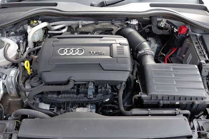 Audi TT Roadster 2.0T FSI S Line 2dr 