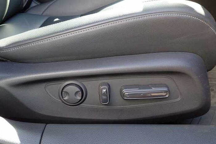 Honda Civic Hybrid 2.0 eHEV Advance 5dr CVT 