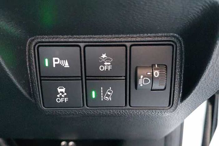 Honda Civic 1.0 VTEC Turbo 126 Sport Line 5dr CVT 