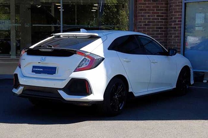Honda Civic 1.0 VTEC Turbo 126 Sport Line 5dr CVT 
