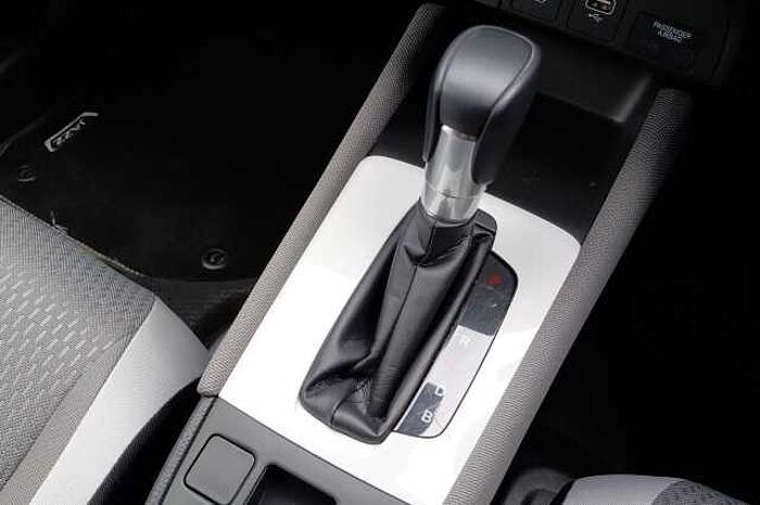 Honda Jazz Hybrid 1.5 i-MMD (107ps) EX Two Tone 