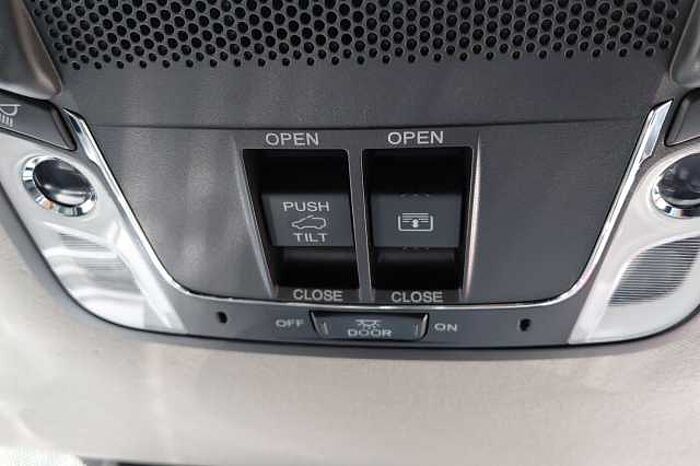 Honda HR-V 1.5 i-VTEC EX CVT 5dr 