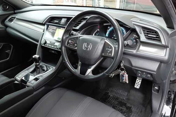 Honda Civic 1.0 VTEC Turbo SR 5dr 