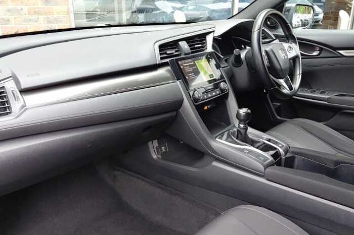 Honda Civic 1.0 VTEC Turbo SR 5dr 