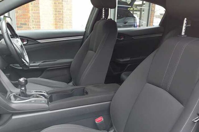 Honda Civic 1.0 VTEC Turbo SR 5dr 