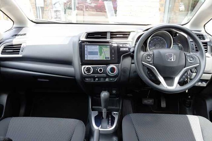 Honda Jazz 1.3 i-VTEC SE Navi 5dr CVT 