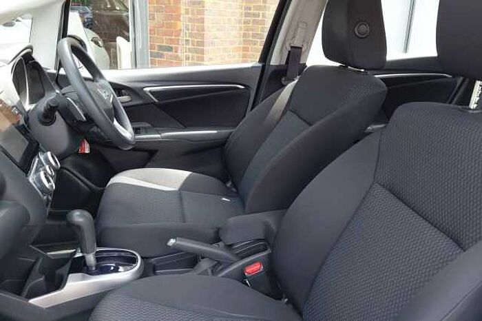Honda Jazz 1.3 i-VTEC SE Navi 5dr CVT 