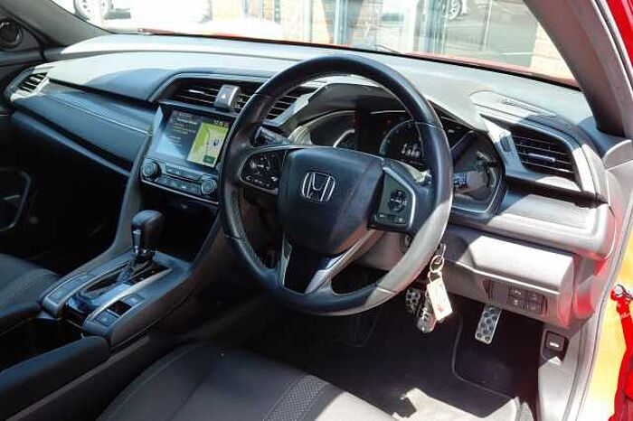 Honda Civic 1.0 VTEC Turbo 126 SR 5dr CVT 