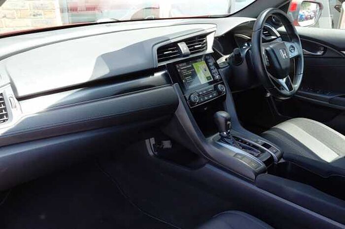 Honda Civic 1.0 VTEC Turbo 126 SR 5dr CVT 