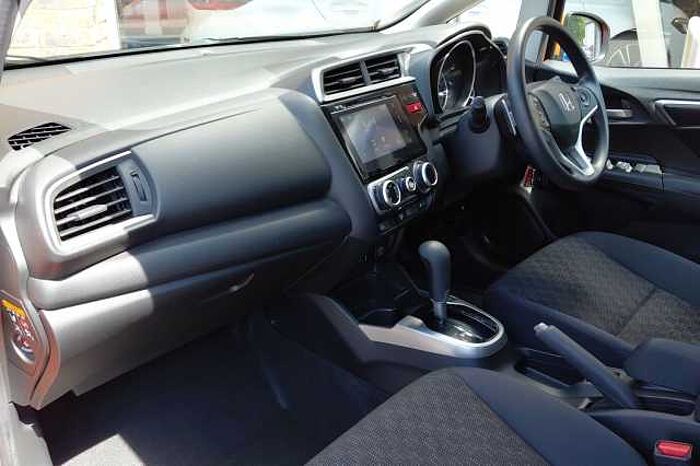 Honda Jazz 1.3 SE 5dr CVT 