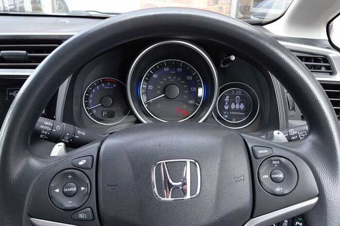 Honda Jazz 1.3 i-VTEC SE Navi 5dr CVT 