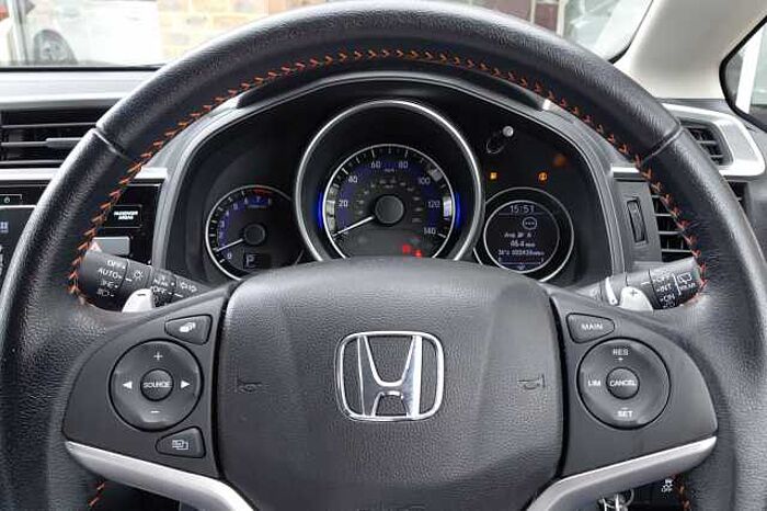 Honda Jazz 1.5 i-VTEC Sport 5dr Navi CVT 
