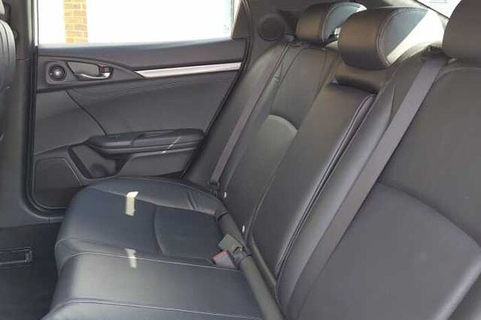 Honda Civic 1.0 VTEC Turbo EX 5dr CVT 