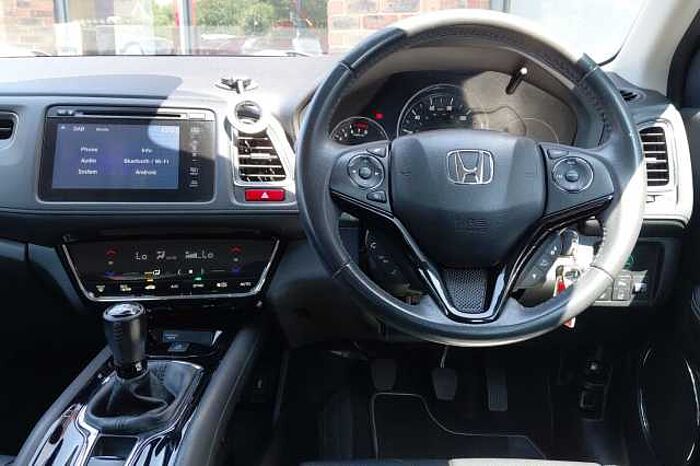 Honda HR-V 1.5 i-VTEC Black Edition 5dr 