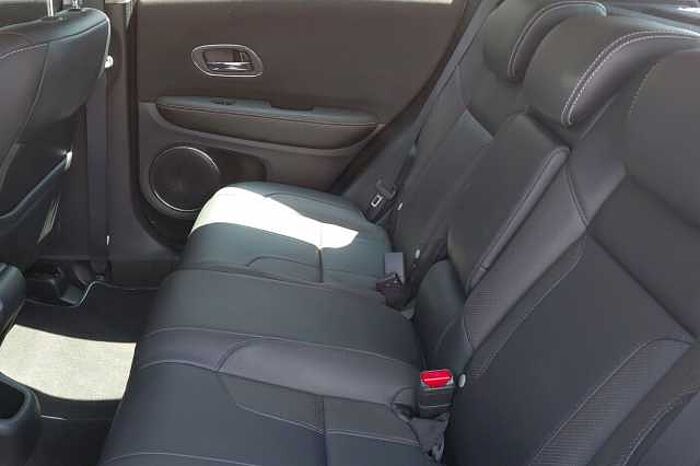 Honda HR-V 1.5 i-VTEC Black Edition 5dr 