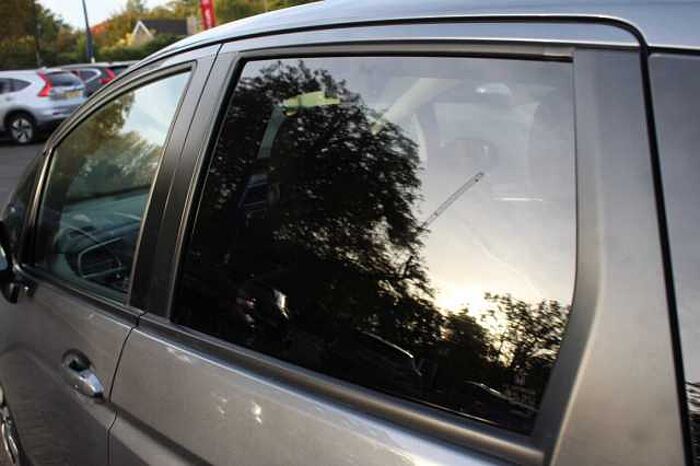 Honda Jazz 1.3 i-VTEC EX Navi 5-Door 