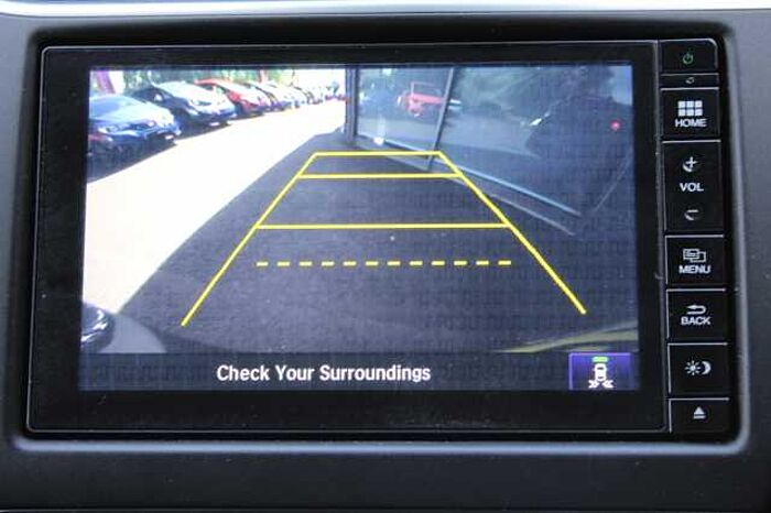 Honda Civic 1.8 i-VTEC Sport Nav 5dr Auto 