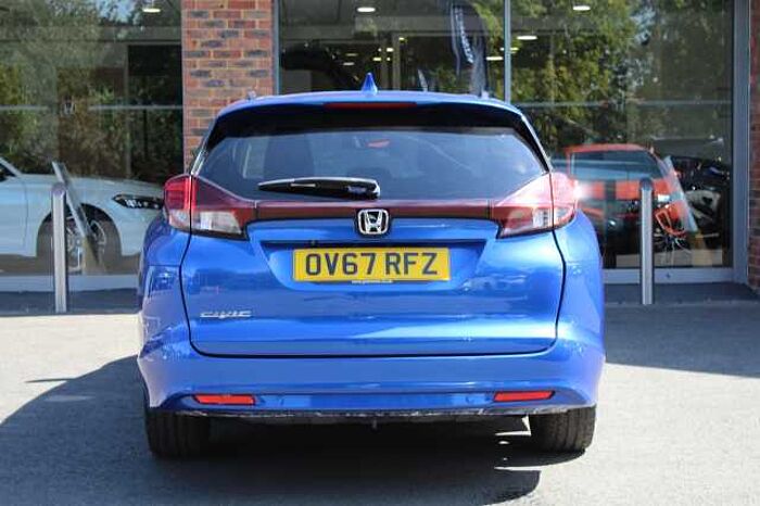 Honda Civic 1.8 i-VTEC Sport Nav 5dr Auto 