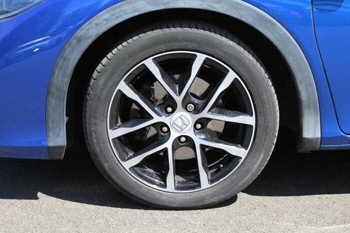 Honda Civic 1.8 i-VTEC Sport Nav 5dr Auto 