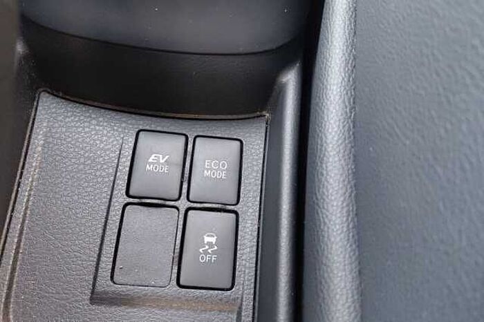 Toyota Yaris 1.5 Hybrid Excel 5dr CVT 