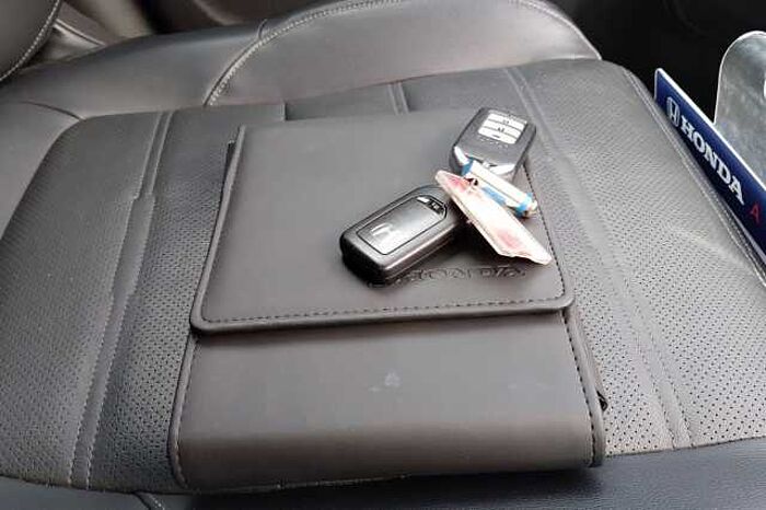 Honda CR-V Hybrid 2.0 i-MMD Hybrid SR 2WD 5dr eCVT 