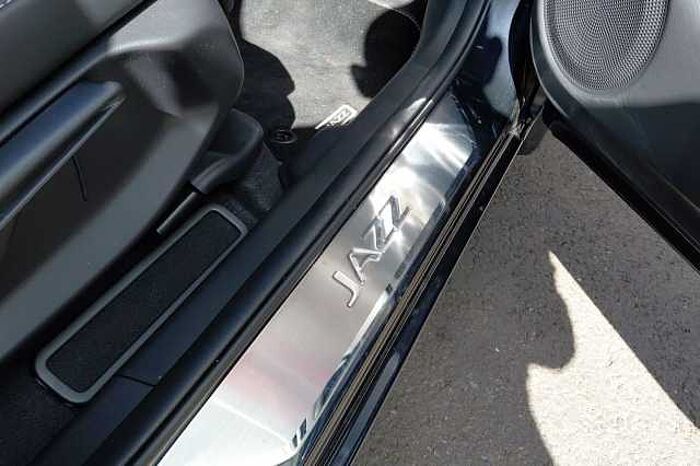 Honda Jazz e:HEV 1.5 i-MMD Hybrid Advance 5dr eCVT 